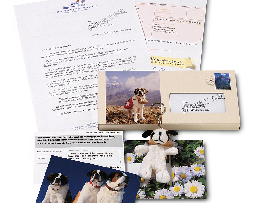 BoxMail mit integrierter Postkarte, Give-away und Einzahlungsschein
