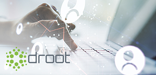Kundenkommunikation Darstellung Netzwerk, Hand am Laptop und Droot Logo